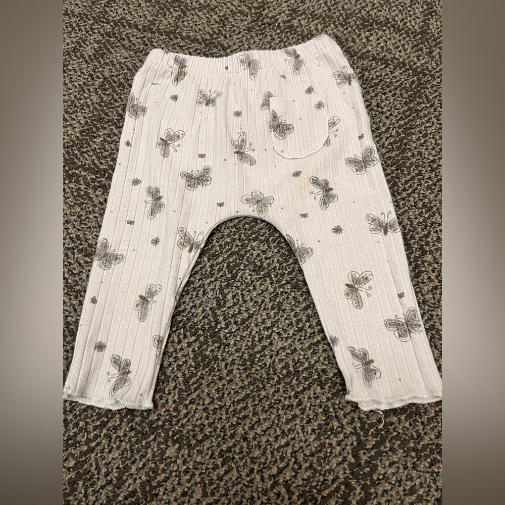 🌸🌸5 for $15🌸🌸 Jessica Simpson Cream Butterfly Leggings